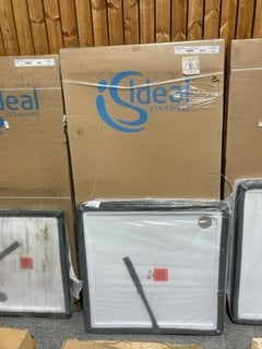 Lot 1112  
            Marchington SR18 - Collection 

                
(COLLECTION ONLY) CLEAR GLASS SILVER FRAMED 1000 X 1900MM SLIDING SHOWER DOOR WIT...