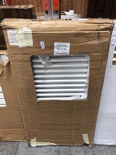 Lot 1185  
            Marchington SR18 - Delivery or Collection 

                
TRADITIONAL HORIZONTAL 2 COLUMN CAST IRON STYLE RADIATOR IN WHITE 1190 X 600MM - ...