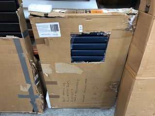 Lot 1192  
            Marchington SR18 - Delivery or Collection 

                
REGAL BLUE HORIZONTAL DOUBLE OVAL TUBED RADIATOR 1003 X 635MM - ORIGINAL RRP £520...