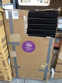 Lot 1193  
            Marchington SR18 - Delivery or Collection 

                
BLACK HORIZONTAL DOUBLE SLIM PANEL RADIATOR 1190 X 635MM - ORIGINAL RRP £590: LOC...