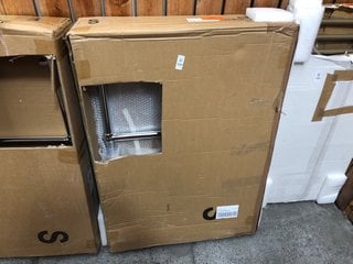 Lot 1197  
            Marchington SR18 - Delivery or Collection 

                
TRADITIONAL HEATED TOWEL RADIATOR IN CHROME 966 X 673MM - ORIGINAL RRP £340: LOCA...