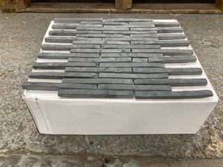 Lot 16  
            Marchington SR18 - Collection 

                
(COLLECTION ONLY) 1 BOX = 11 SHEETS OF PENCIL ANTHRACITE 305MM2 STONE MOSAIC TILE...