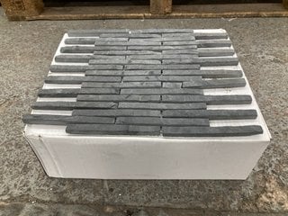 Lot 19  
            Marchington SR18 - Collection 

                
(COLLECTION ONLY) 1 BOX = 11 SHEETS OF PENCIL ANTHRACITE 305MM2 STONE MOSAIC TILE...