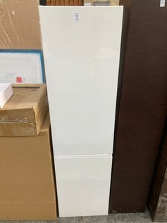 Lot 217  
            Marchington SR18 - Collection 

                
(COLLECTION ONLY) WALL HUNG 2 DOOR BATHROOM CABINET IN WHITE 1500 X 400 X 360MM -...