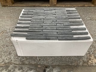 Lot 21  
            Marchington SR18 - Collection 

                
(COLLECTION ONLY) 1 BOX = 11 SHEETS OF PENCIL ANTHRACITE 305MM2 STONE MOSAIC TILE...