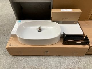 Lot 224  
            Marchington SR18 - Collection 

                
(COLLECTION ONLY) VITRA VOYAGE 1000MM 1TH CERAMIC BASIN WITH INTEGRATED VANITY TO...
