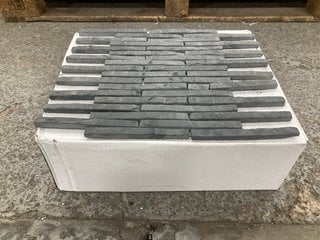 Lot 25  
            Marchington SR18 - Collection 

                
(COLLECTION ONLY) 1 BOX = 11 SHEETS OF PENCIL ANTHRACITE 305MM2 STONE MOSAIC TILE...