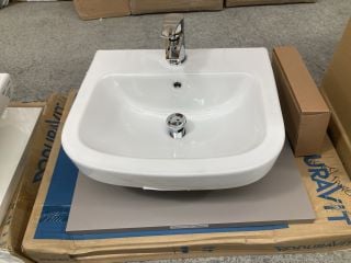 Lot 278  
            Marchington SR18 - Collection 

                
(COLLECTION ONLY) DURAVIT 620 X 550MM FLOATING COUNTERTOP IN BASALT/TAUPE WITH A ...