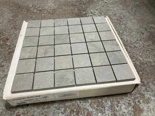 Lot 302  
            Marchington SR18 - Collection 

                
(COLLECTION ONLY) 1 BOX = 6 X 300MM2 GREY STONE MOSAIC TILE SHEETS - ORIGINAL RRP...