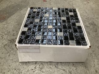 Lot 328  
            Marchington SR18 - Collection 

                
(COLLECTION ONLY) 1 BOX = 11 SHEETS 1M2 BLACK & CHROME MOSAIC TILE SHEETS - ORIGI...