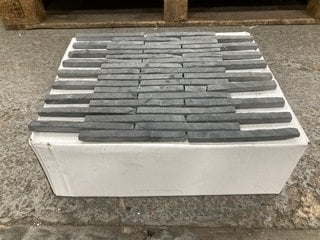 Lot 32  
            Marchington SR18 - Collection 

                
(COLLECTION ONLY) 1 BOX = 11 SHEETS OF PENCIL ANTHRACITE 305MM2 STONE MOSAIC TILE...