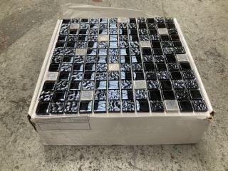 Lot 332  
            Marchington SR18 - Collection 

                
(COLLECTION ONLY) 1 BOX = 11 SHEETS 1M2 BLACK & CHROME MOSAIC TILE SHEETS - ORIGI...