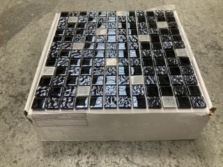 Lot 338  
            Marchington SR18 - Collection 

                
(COLLECTION ONLY) 1 BOX = 11 SHEETS 1M2 BLACK & CHROME MOSAIC TILE SHEETS - ORIGI...
