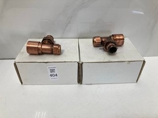 Lot 404  
            Marchington SR18 - Delivery or Collection 

                
QTY OF 15MM ANGLED RADIATOR VALVES IN COPPER - ORIGINAL RRP £120: LOCATION - RACK...