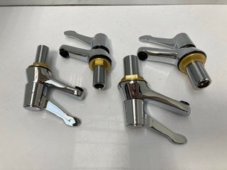 Lot 407  
            Marchington SR18 - Delivery or Collection 

                
SET OF LEVER ACTION BATH & BASIN PILLAR TAPS IN CHROME - ORIGINAL RRP £210: LOCAT...