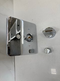 Lot 417  
            Marchington SR18 - Delivery or Collection 

                
VITRA SUIT #A42291 BUILT IN SHOWER MIXER IN CHROME - ORIGINAL RRP £328: LOCATION ...