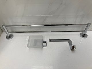 Lot 527  
            Marchington SR18 - Delivery or Collection 

                
BATHROOM ACCESSORY SET IN CHROME TO INCLUDE WALL MOUNTED 600MM DOUBLE TOWEL RAIL,...