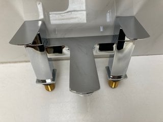 Lot 536  
            Marchington SR18 - Delivery or Collection 

                
DECK MOUNTED BATH FILLER IN CHROME - ORIGINAL RRP £265: LOCATION - RACKING 1