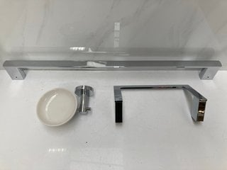 Lot 598  
            Marchington SR18 - Delivery or Collection 

                
BATHROOM ACCESSORY SET TO INCLUDE 600MM TOWEL RAIL IN CHROME, TOWEL RING & WALL M...