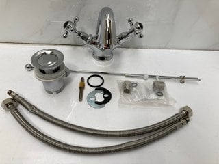 Lot 618  
            Marchington SR18 - Delivery or Collection 

                
TRADITIONAL CROSS HEAD CHROME & BLACK MONO BASIN MIXER TAP WITH POP UP WASTE - OR...