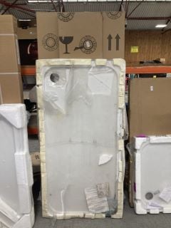 Lot 688  
            Marchington SR18 - Collection 

                
(COLLECTION ONLY) CLEAR GLASS 800 X 2000MM WET ROOM PANEL WITH A 300MM FLIPPER PA...