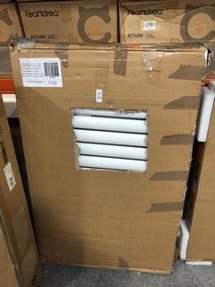 Lot 709  
            Marchington SR18 - Delivery or Collection 

                
WHITE HORIZONTAL DOUBLE OVAL TUBED RADIATOR 1003 X 635MM - ORIGINAL RRP £505: LOC...