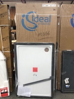 Lot 759  
            Marchington SR18 - Collection 

                
(COLLECTION ONLY) CLEAR GLASS SILVER FRAMED 800 X 1900MM PIVOT SHOWER DOOR WITH A...