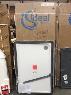 Lot 760  
            Marchington SR18 - Collection 

                
(COLLECTION ONLY) CLEAR GLASS SILVER FRAMED 800 X 1900MM PIVOT SHOWER DOOR WITH A...