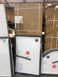 Lot 763  
            Marchington SR18 - Collection 

                
(COLLECTION ONLY) CLEAR GLASS SILVER FRAMED 800 X 2000MM SHOWER PANEL WITH A PEAR...