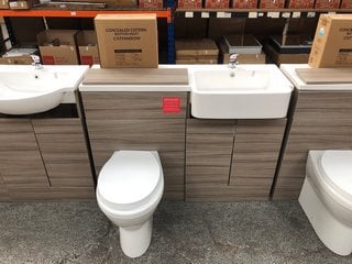 Lot 769  
            Marchington SR18 - Collection 

                
(COLLECTION ONLY) RH COMBINATION UNIT IN DRIFTWOOD WITH 2 DOOR SEMI RECESSED SINK...