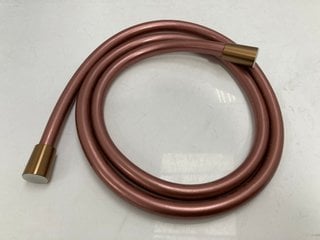 Lot 803  
            Marchington SR18 - Delivery or Collection 

                
QTY OF 1600MM BRUSHED BRONZE SHOWER HOSES - ORIGINAL RRP £1200: LOCATION - RACKING 2