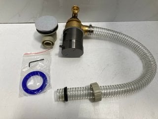 Lot 806  
            Marchington SR18 - Delivery or Collection 

                
BATH OVERFLOW FILLER IN GUNMETAL WITH SPRUNG WASTE - ORIGINAL RRP £228: LOCATION ...