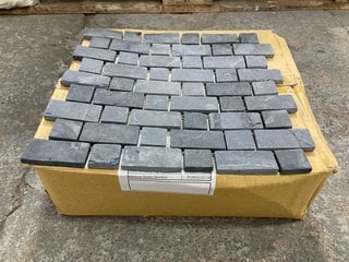 Lot 82  
            Marchington SR18 - Collection 

                
(COLLECTION ONLY) 1 BOX = 11 SHEETS OF BRICK ANTHRACITE 305MM2 STONE MOSAIC TILES...