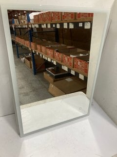 Lot 840  
            Marchington SR18 - Collection 

                
(COLLECTION ONLY) WALL HUNG 1 DOOR LED ILLUMINATED MIRRORED BATHROOM CABINET IN A...