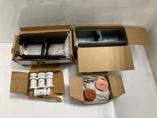 Lot 842  
            Marchington SR18 - Delivery or Collection 

                
QTY OF ASSORTED FEET FOR COLUMN RADIATORS - ORIGINAL RRP £300: LOCATION - RACKING 2