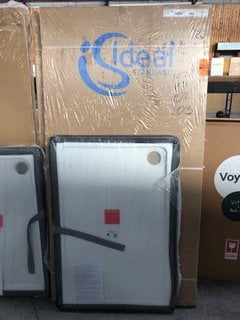 Lot 869  
            Marchington SR18 - Collection 

                
(COLLECTION ONLY) CLEAR GLASS SILVER FRAMED 1000 X 1900MM SHOWER PANEL WITH A PEA...