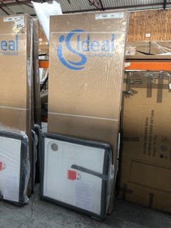 Lot 887  
            Marchington SR18 - Collection 

                
(COLLECTION ONLY) CLEAR GLASS SILVER FRAMED 760 X 1900MM PIVOT SHOWER DOOR WITH A...