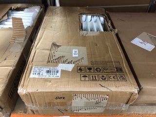 Lot 907  
            Marchington SR18 - Delivery or Collection 

                
1500W WHITE OIL FILLED HEATER 380 X 620MM - ORIGINAL RRP £159: LOCATION - RACKING 3