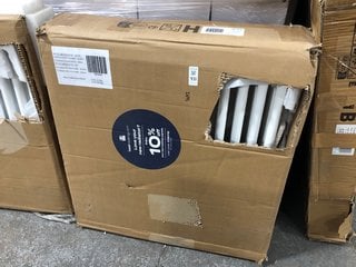 Lot 931  
            Marchington SR18 - Delivery or Collection 

                
TRADITIONAL HORIZONTAL 3 COLUMN CAST IRON STYLE RADIATOR IN WHITE 605 X 600MM - O...