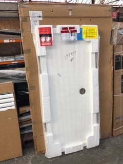 Lot 940  
            Marchington SR18 - Collection 

                
(COLLECTION ONLY) CLEAR GLASS SILVER FRAMED 1177 X 1950MM WET ROOM PANEL WITH A 1...