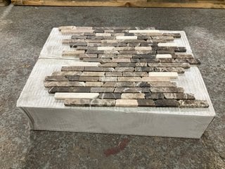 Lot 95  
            Marchington SR18 - Collection 

                
(COLLECTION ONLY) 1 BOX = 11 SHEETS OF 305MM2 STONE MOSAIC RANDOM PENCIL MIXED BR...