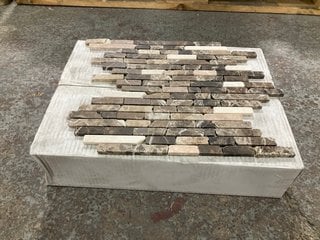Lot 98  
            Marchington SR18 - Collection 

                
(COLLECTION ONLY) 1 BOX = 11 SHEETS OF 305MM2 STONE MOSAIC RANDOM PENCIL MIXED BR...