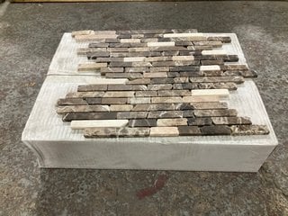 Lot 99  
            Marchington SR18 - Collection 

                
(COLLECTION ONLY) 1 BOX = 11 SHEETS OF 305MM2 STONE MOSAIC RANDOM PENCIL MIXED BR...
