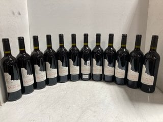 Lot 107  
            Marchington SR17 - Delivery or Collection 

                
12 X CUVEE DU MENHIR RED WINE 75CL 13% VOL (WE OPERATE A CHALLENGE 25 POLICY. 18+...