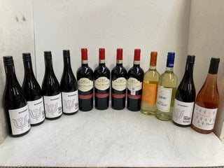 Lot 31  
            Marchington SR17 - Delivery or Collection 

                
12 X ASSORTED WINES TO INCLUDE CASATO DEI MEDICI RICCARDI 2023 DRY RED WINE 75CL ...