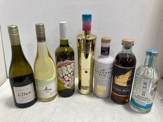 Lot 69  
            Marchington SR17 - Delivery or Collection 

                
7 X ASSORTED ALCOHOLIC BEVERAGES TO INCLUDE THE ISLE OF LEWIS SPICED RUM 70CL 40%...