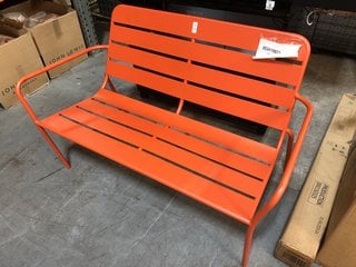 Lot 126  
            Marchington SR10 - Delivery or Collection 

                
JOHN LEWIS & PARTNERS ANYDAY BRIGHTS METAL GARDEN SOFA BENCH IN CORAL ORANGE: LOC...