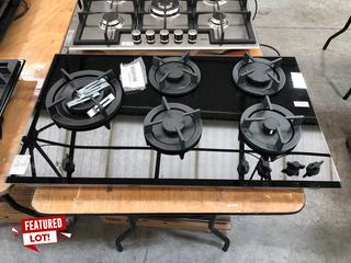 Lot 257  
            Marchington SR10 - Delivery or Collection 

                
BERTAZZONI 90CM GAS ON GLASS 5 BURNER GAS HOB : MODEL P905LMODGNE - ORIGINAL RRP ...
