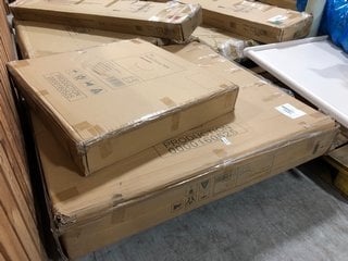 Lot 301  
            Marchington SR10 - Delivery or Collection 

                
JOHN LEWIS & PARTNERS RITZ MARBLE DINING TABLE TOP IN NATURAL MARBLE: LOCATION - D6