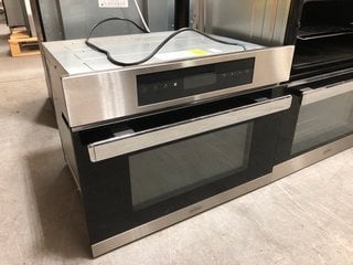 Lot 33  
            Marchington SR10 - Delivery or Collection 

                
BELLING BUILT IN COMBI MICROWAVE OVEN: MODEL BI45COMW - ORIGINAL RRP £449: LOCATI...
